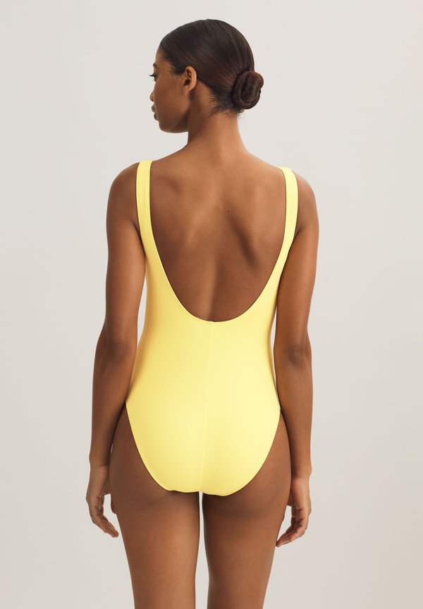Polo Ralph Lauren MARTINIQUE 1PC