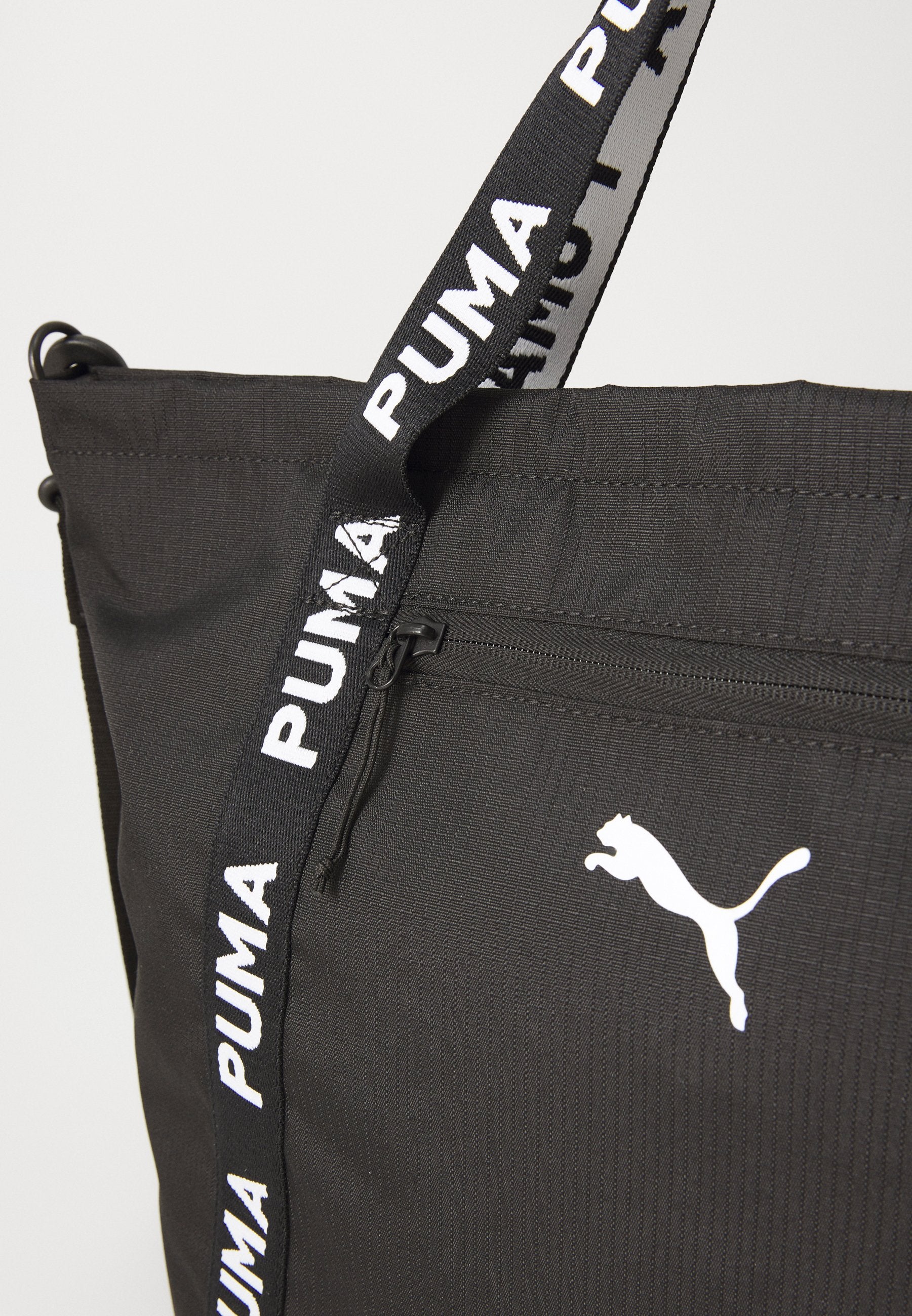 Puma AT ESS SHOPPER