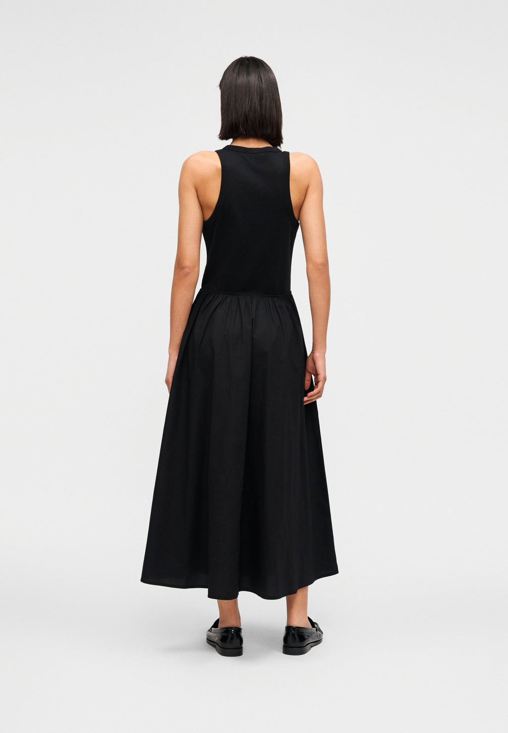 BUTTON DRESS Media 4