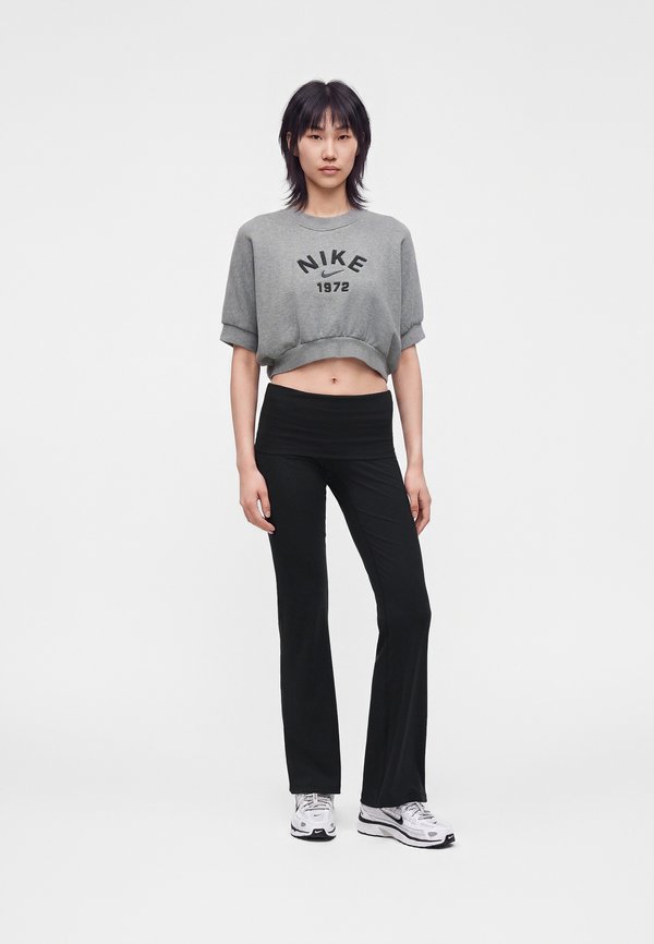 Nike Sportswear CHILL PANT - Trousers - black/white