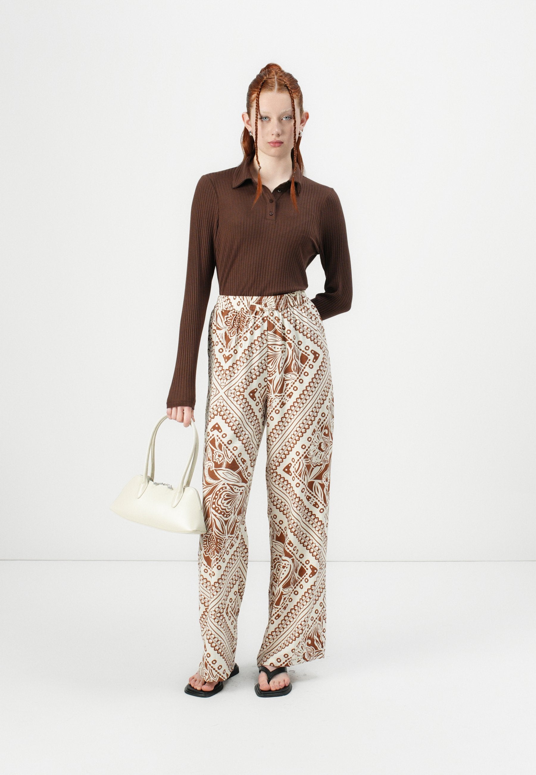 Object OBJLYDIA PANT FAIR