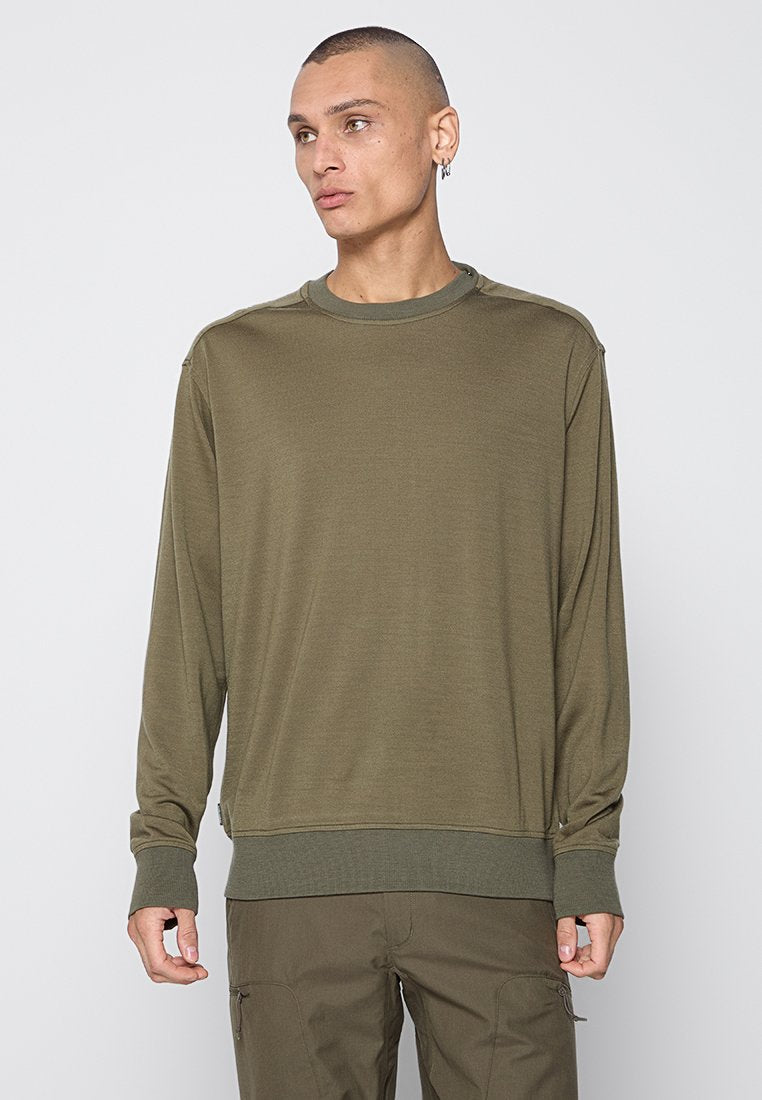 icebreaker Sweatshirt Media 1