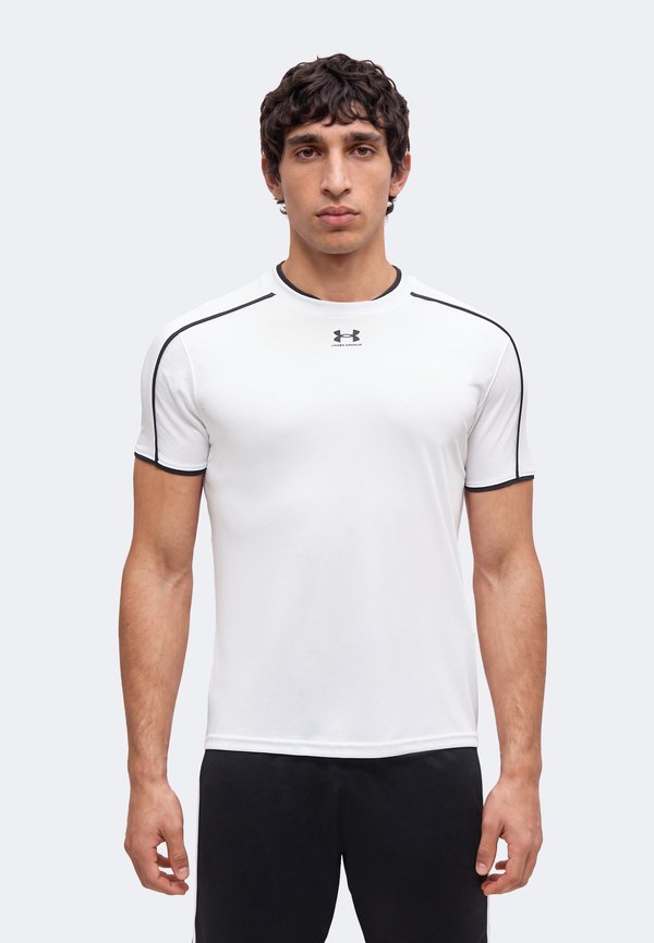 Under Armour CHALLENGER TRAIN - Sports T-shirt - white/black