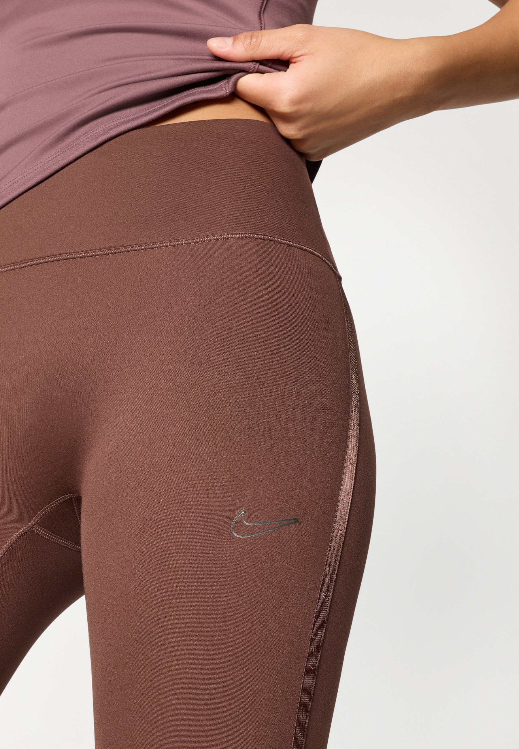 Nike Performance