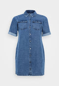 Vero Moda Curve Denim VMCJENNIE Short - Denim dress - medium blue denim