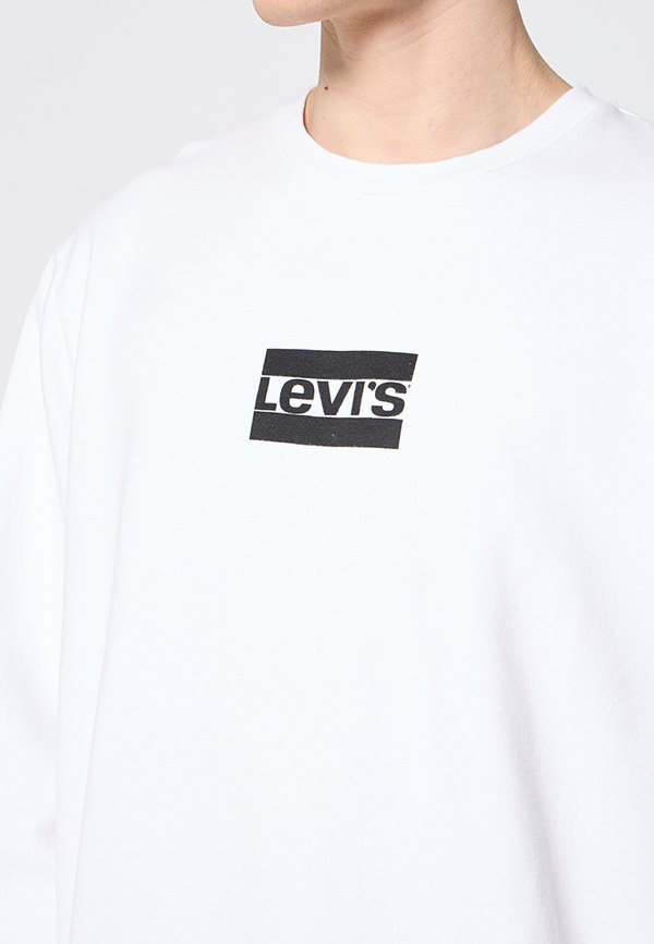 Levi's®