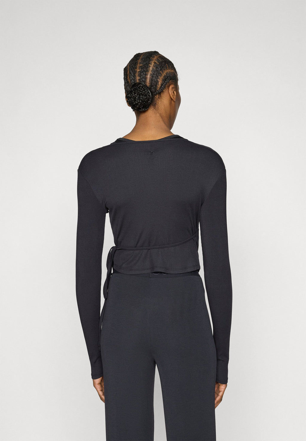 Even&Odd active LONG SLEEVE RIBBED WRAP TOP