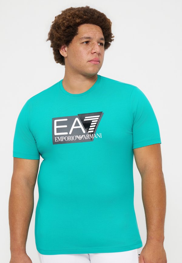 EA7 Emporio Armani