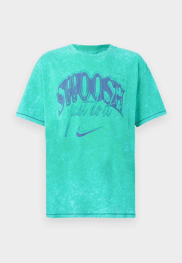 Nike Sportswear TEE  - Print T-shirt - stadium green