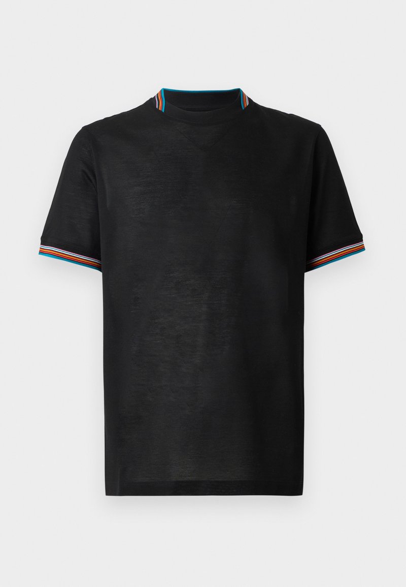Schwarzes T-Shirt mit kurzen Ärmeln, kontrastierendem gestreiften Kragen und Ärmelsaum in Rot, Blau und Weiß. Weiches Material mit lockerer Passform.
