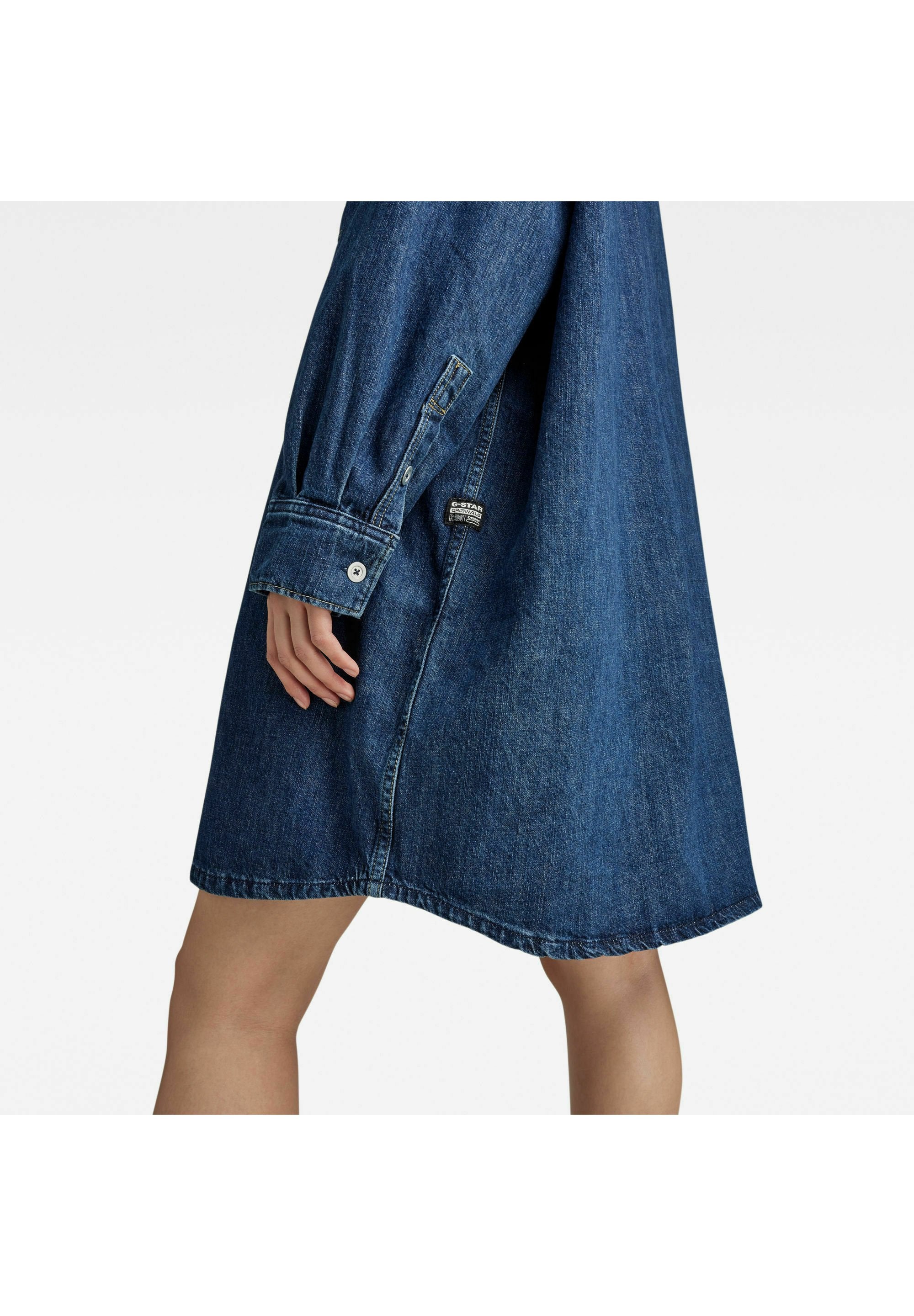 OVERSIZED DENIM DRESS Media 4