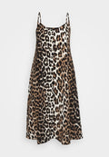 Leopardenmuster-Kleid mit dünnen Trägern, A-Linien-Silhouette und einer Mischung aus Beige-, Braun- und Schwarztönen. Weicher Stoff mit glatter Textur.