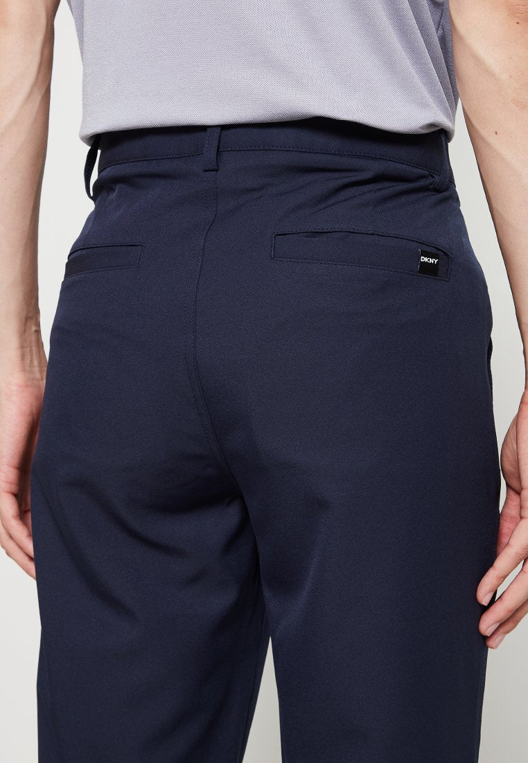 DKNY Sport PERFORMANCE