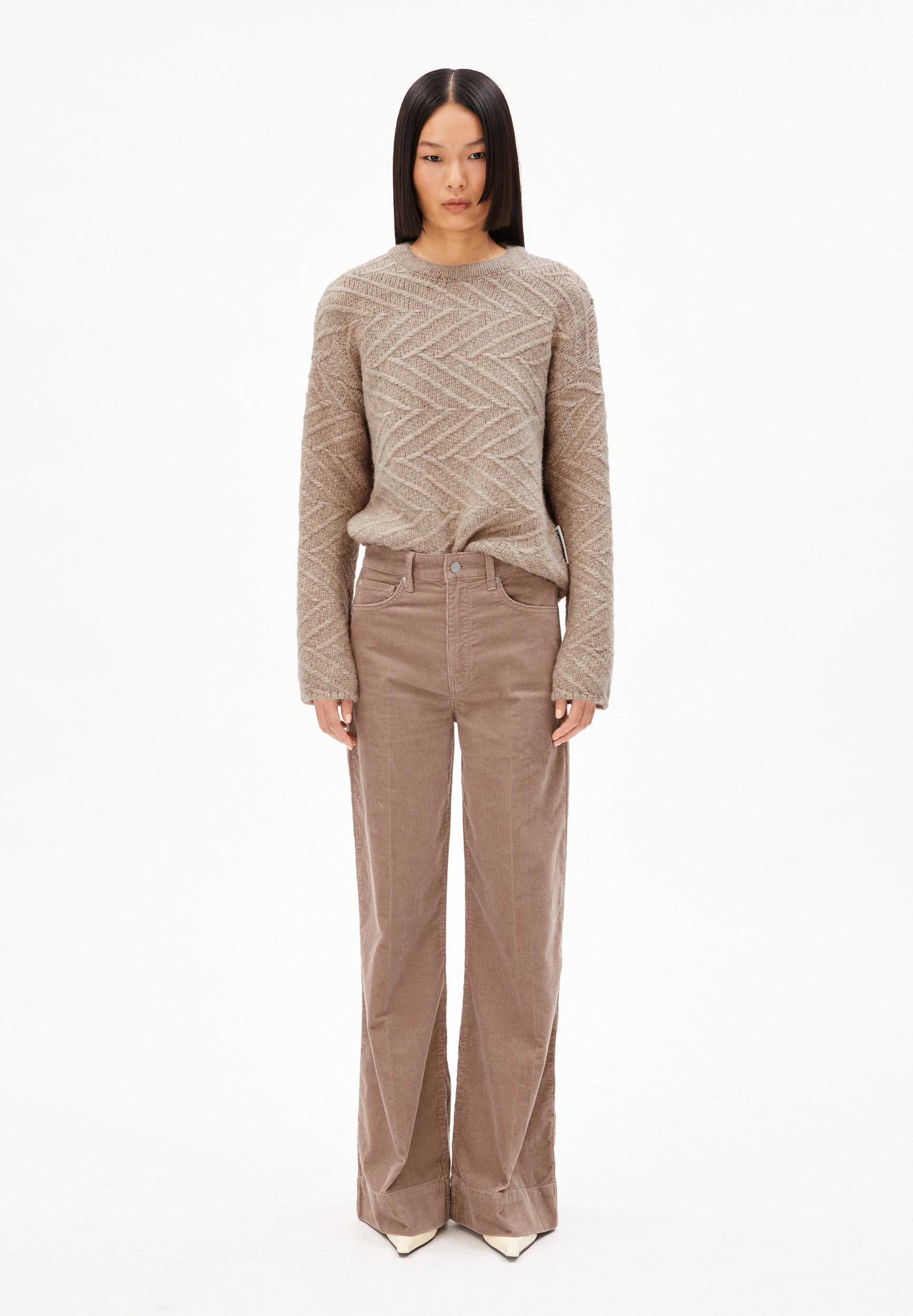 MURLIAA CORDUROY Media 2