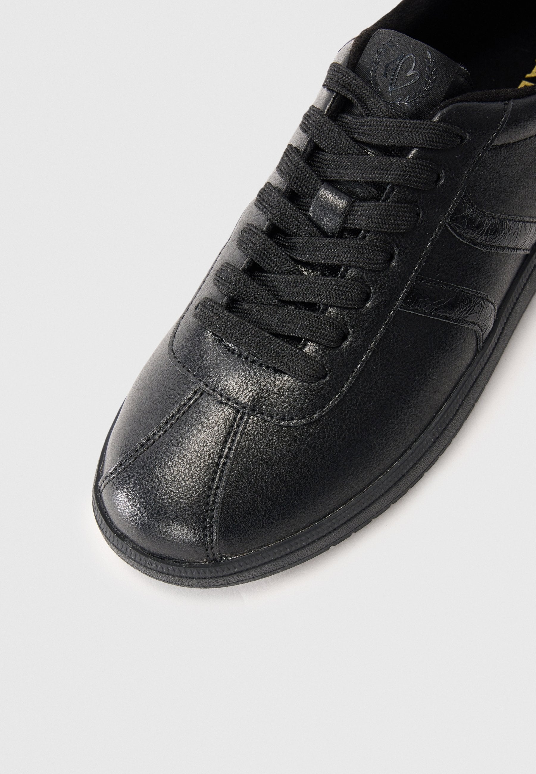 ALDO CHIC