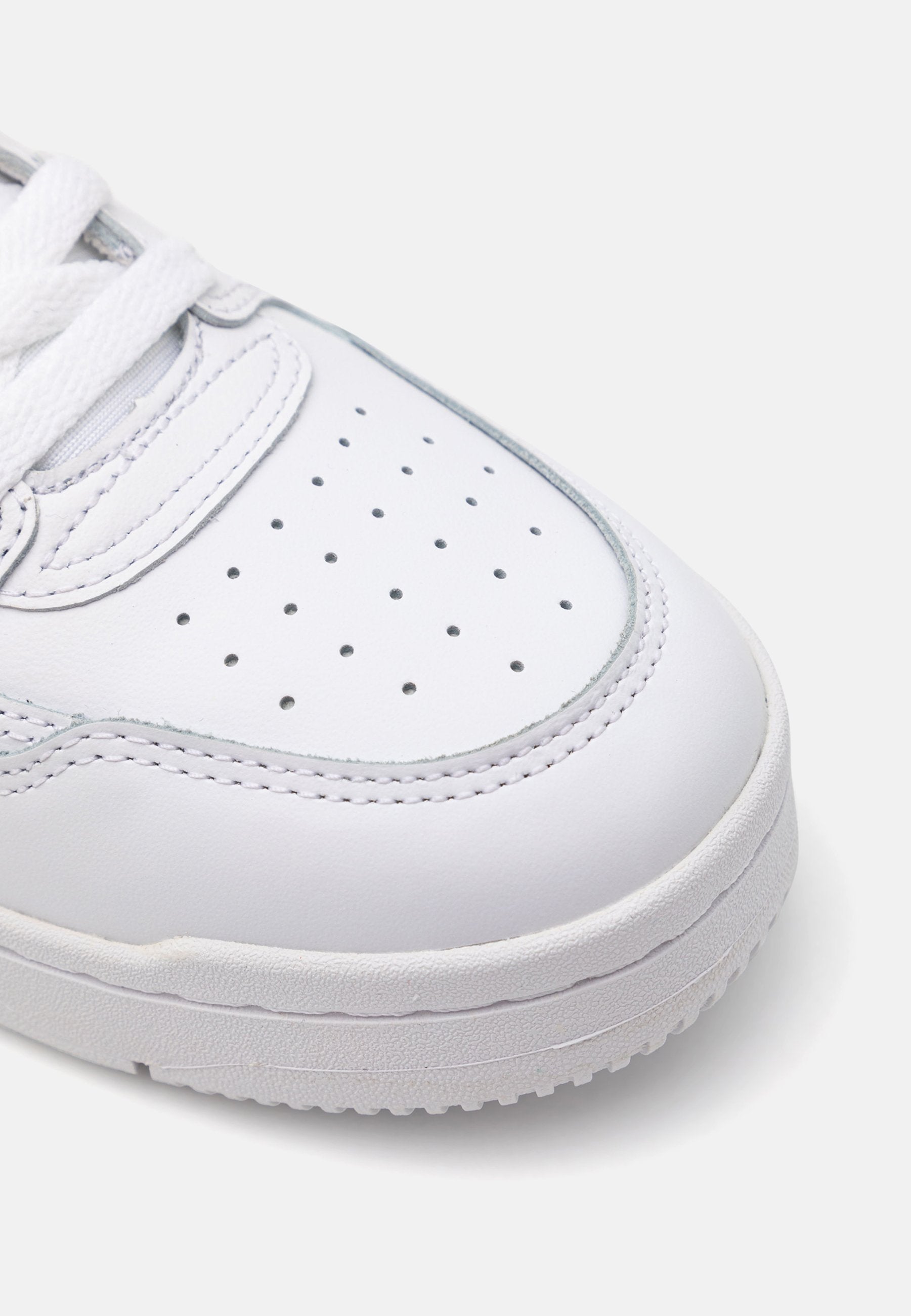 Lacoste LINEDRIVE 125
