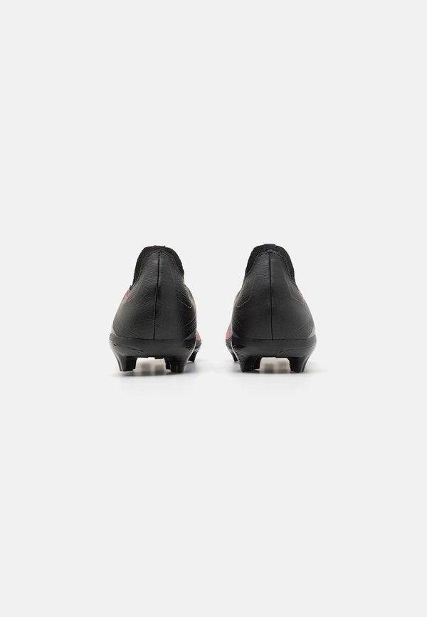 adidas Performance PREDATOR LEAGUE LACELESS FIRM/MULTI-GROUND
