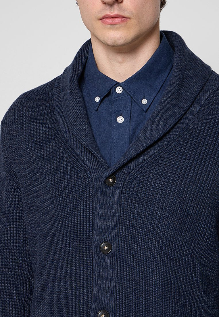 Hackett London