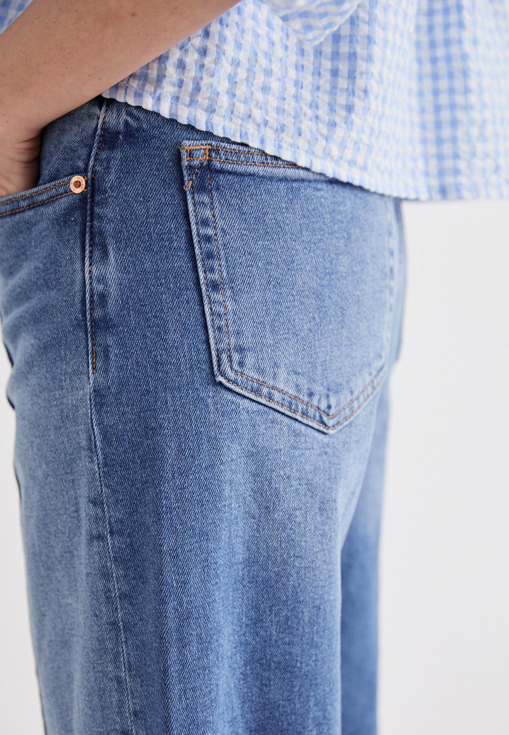 GAP STRIDE ANKLE DRAPER