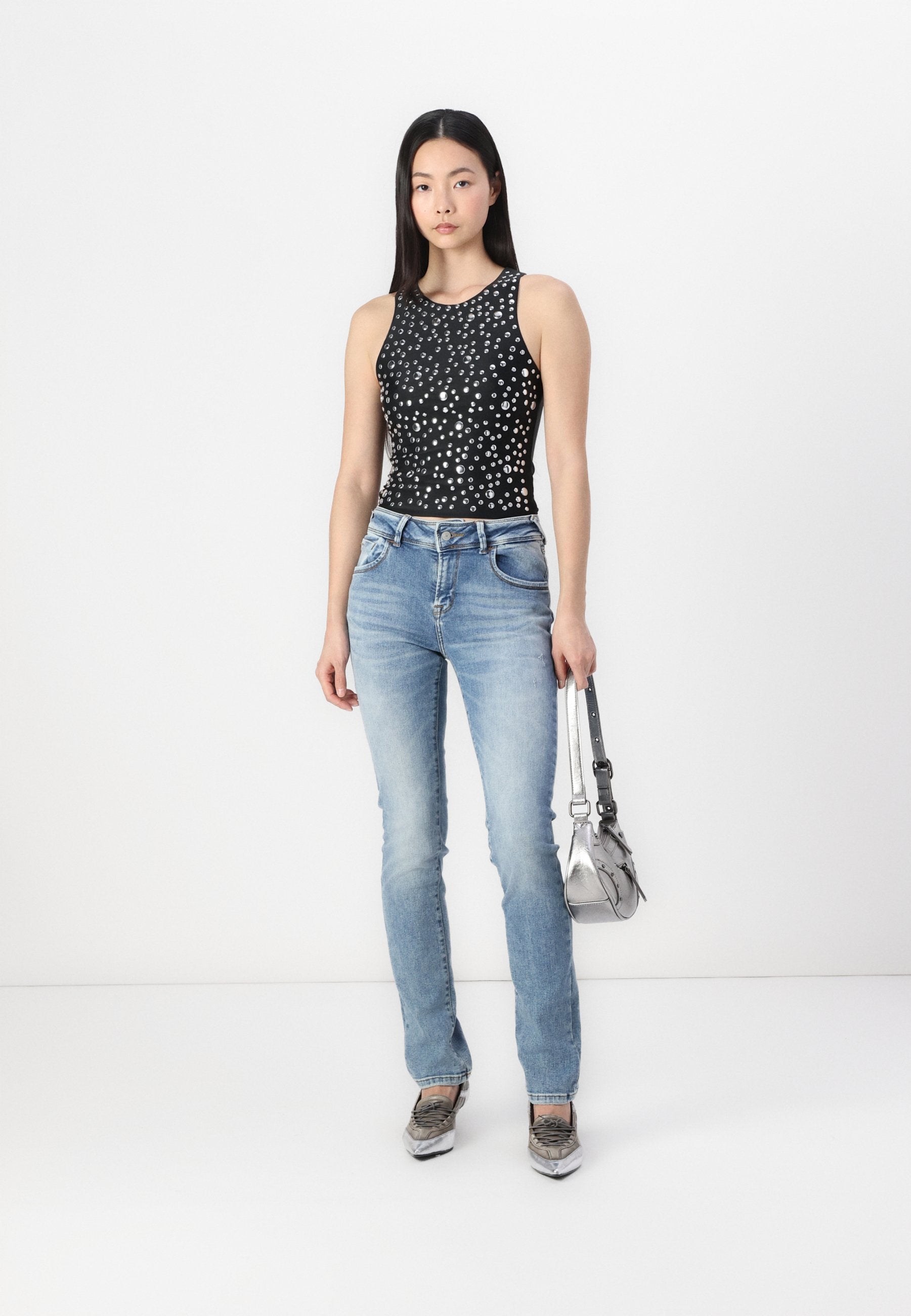 LTB FALLON MID RISE