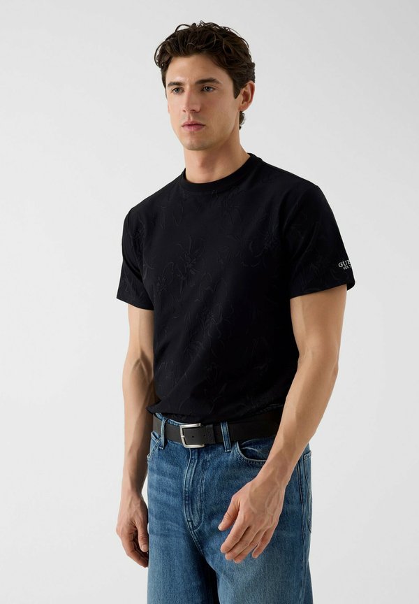 Guess CN SS JACQUARD ALLOVER TEE - Print T-shirt - fjga   floreal jacq blac