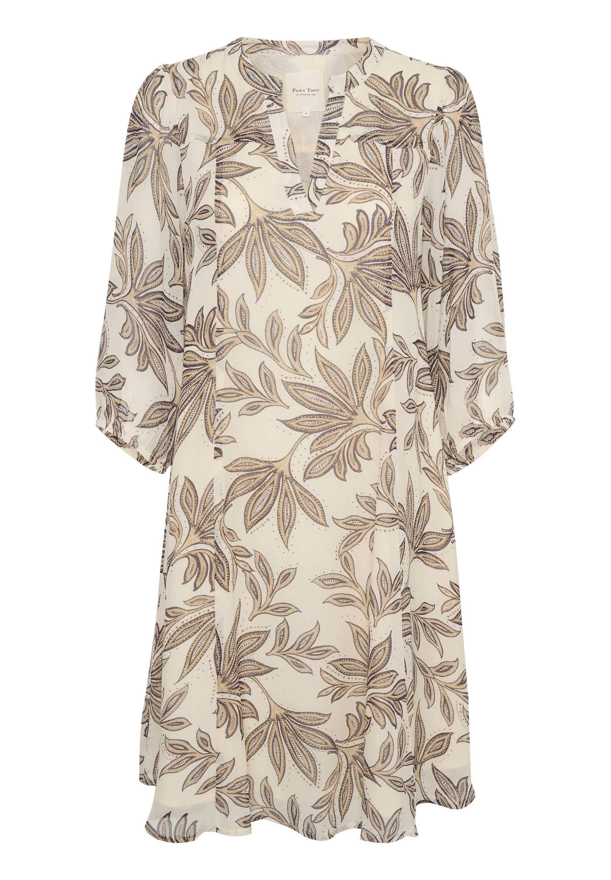 Blumenkleid aus leichtem Stoff mit cremefarbenem Hintergrund und braunen sowie goldenen Blattmustern, V-Ausschnitt und gerafften Ärmeln.