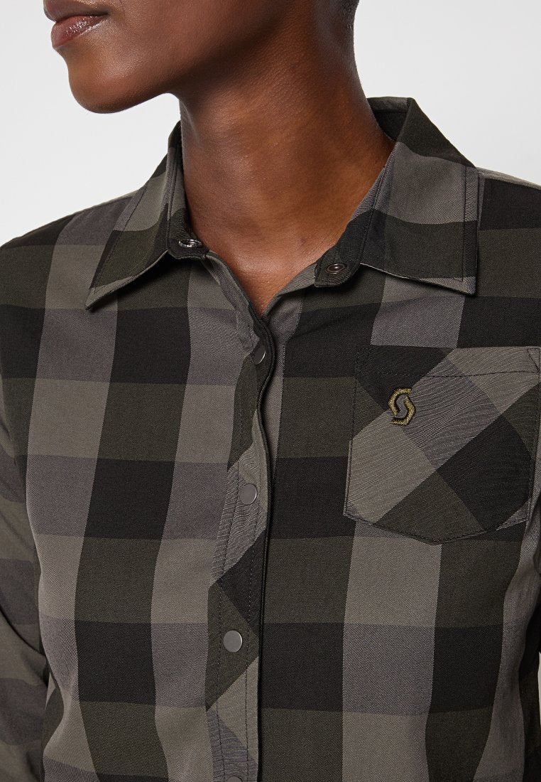 REGULAR FIT Media 3