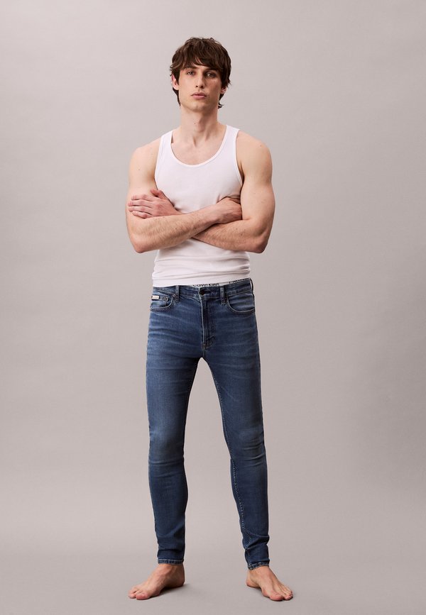 Calvin Klein Jeans