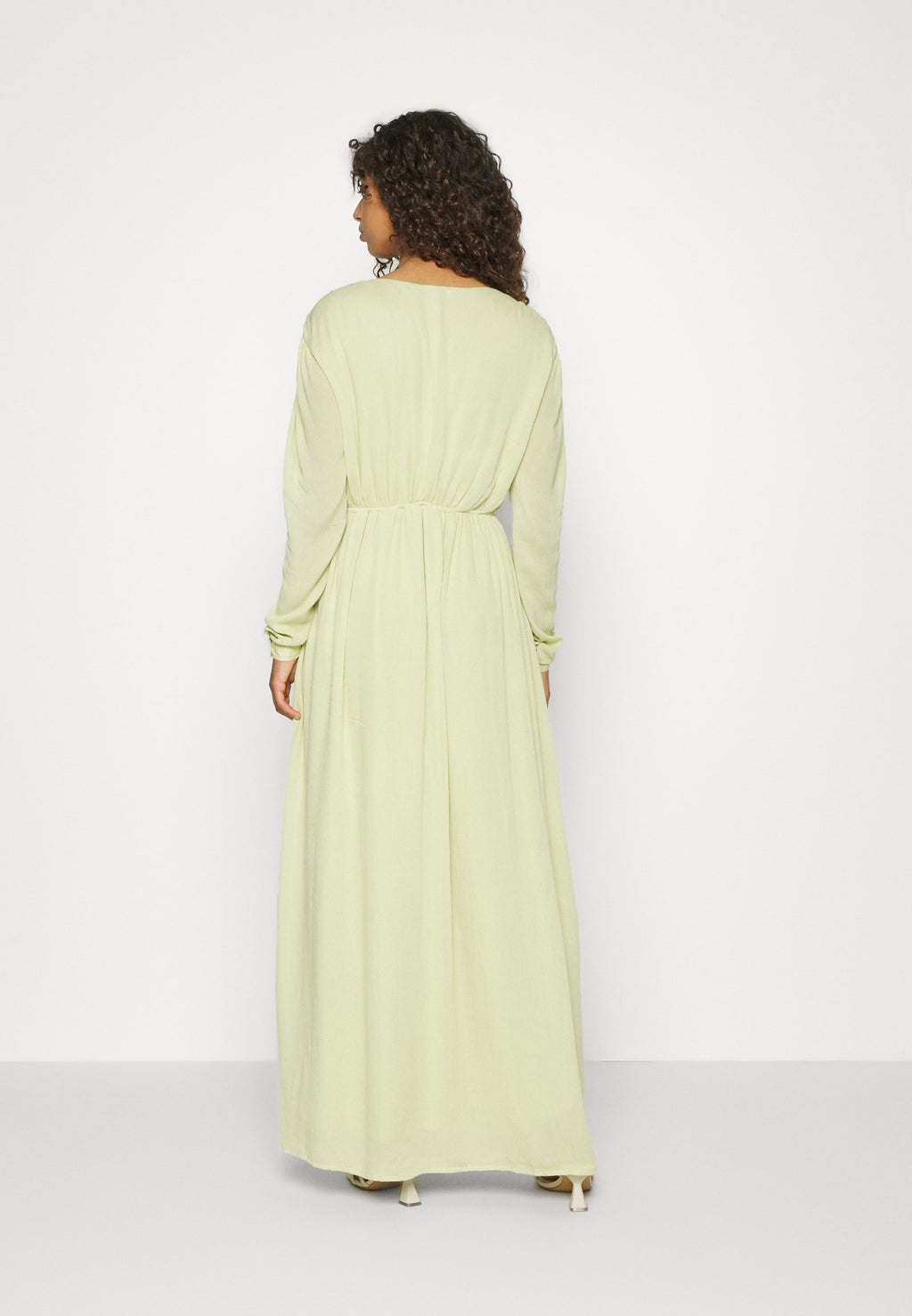 NA-KD FLOWY DRESS