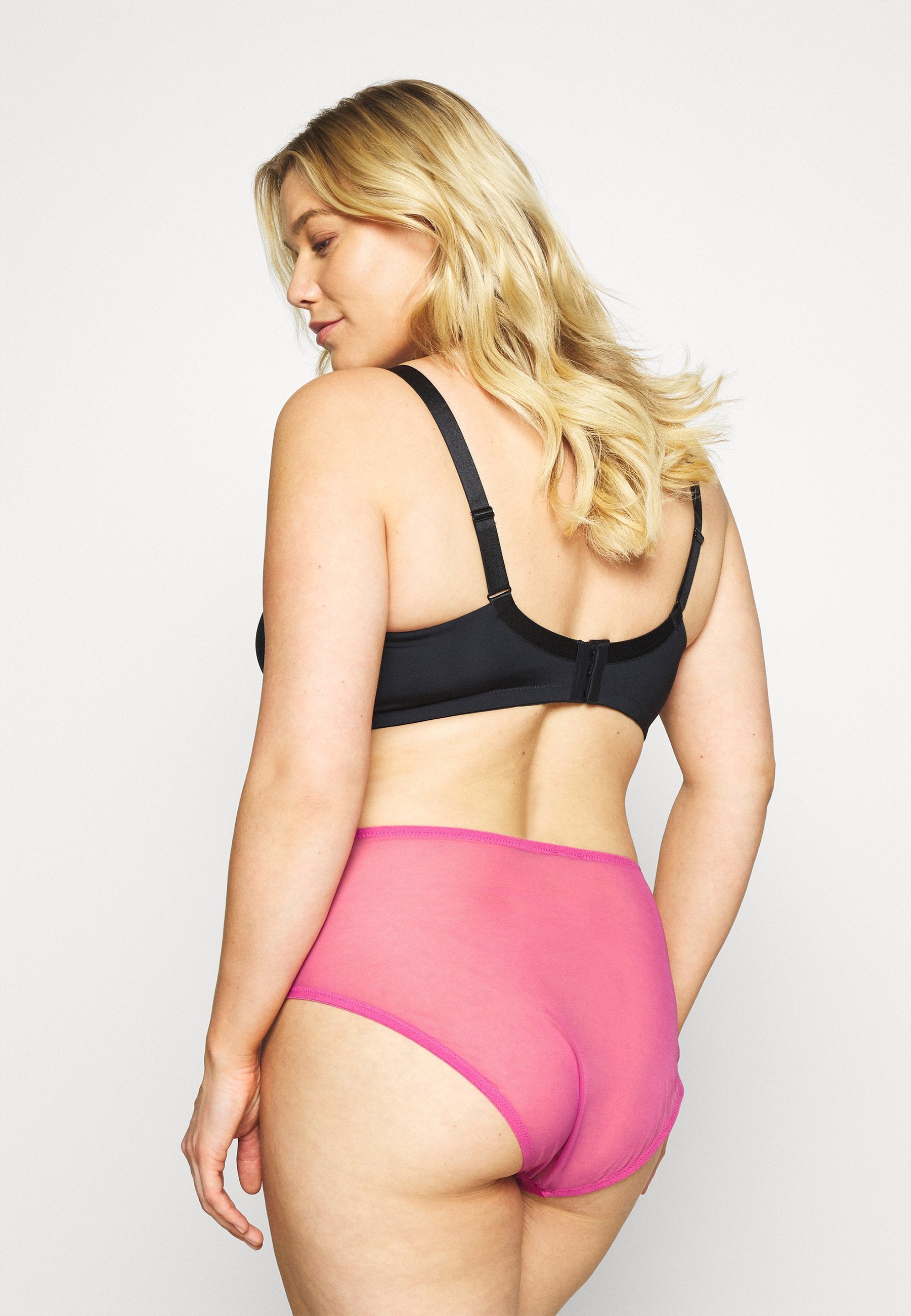 Playful Promises STRAPPY