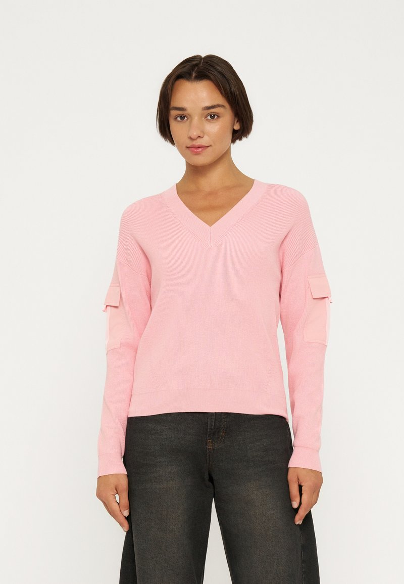 DKNY Strickpullover Media 1