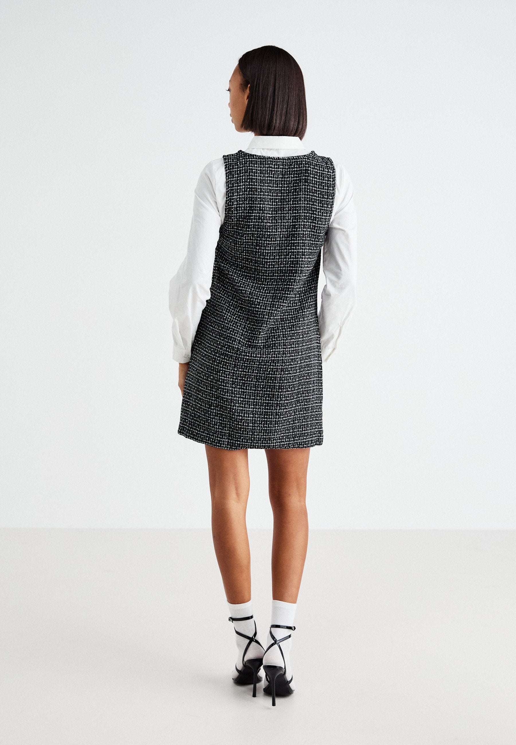 ONLLODA BOUCLE 2 IN 1 DRESS  Media 4