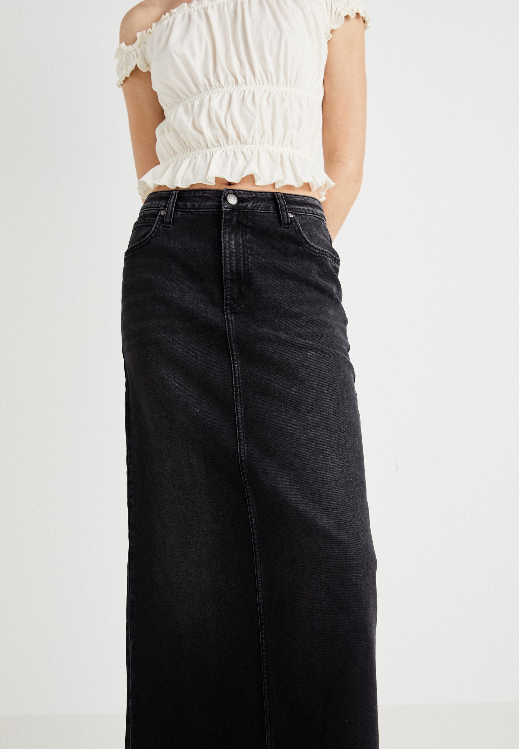 Lee BACK SLIT MAXI