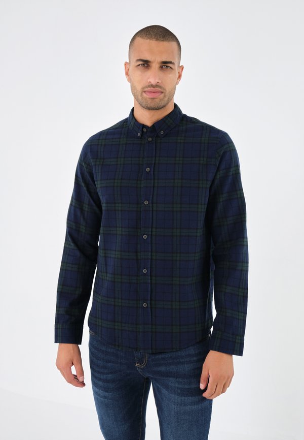 Pier One by Zalando