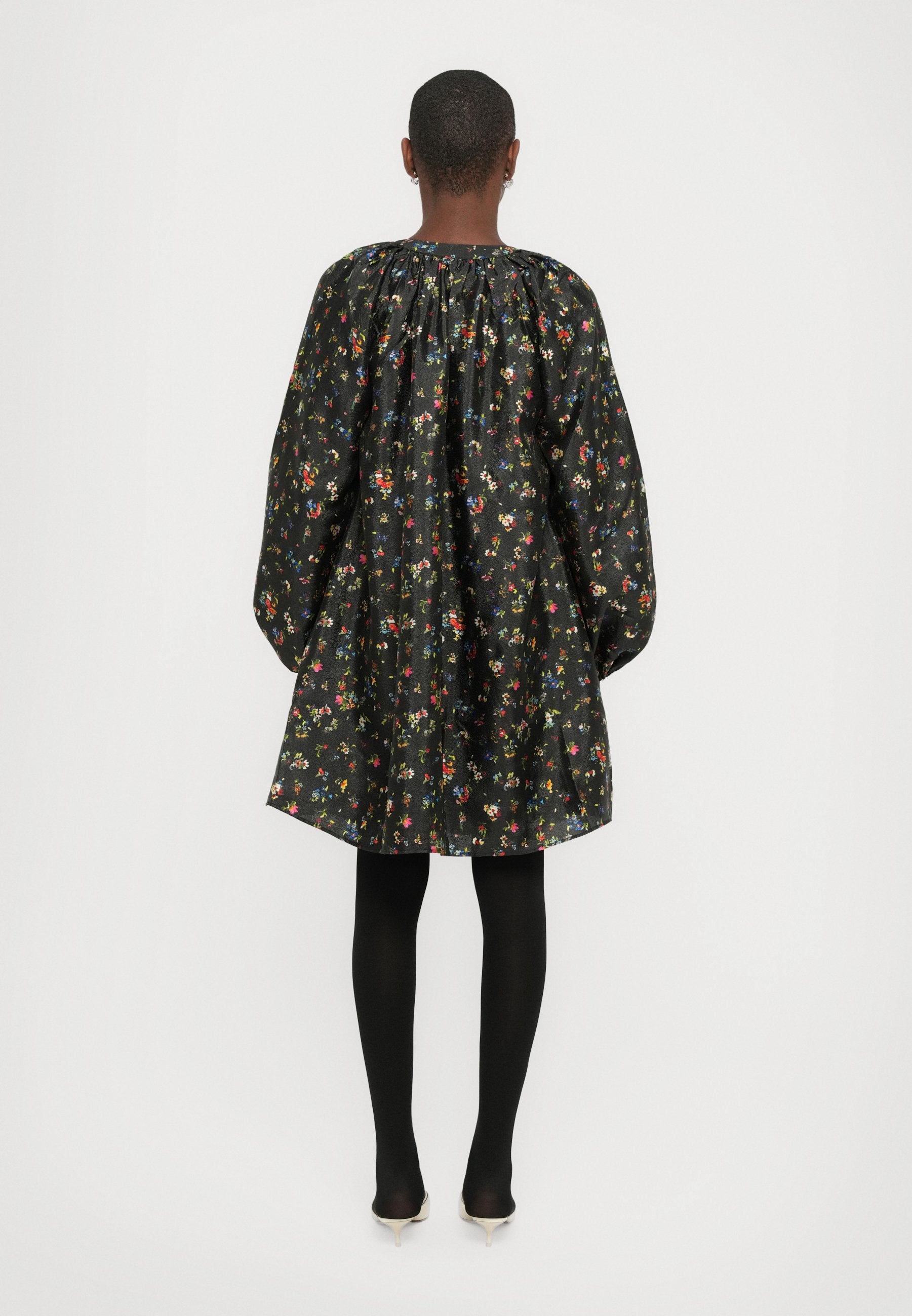 Stine Goya FLAT TEXTURED VOLUMINOUS BOW DRESS