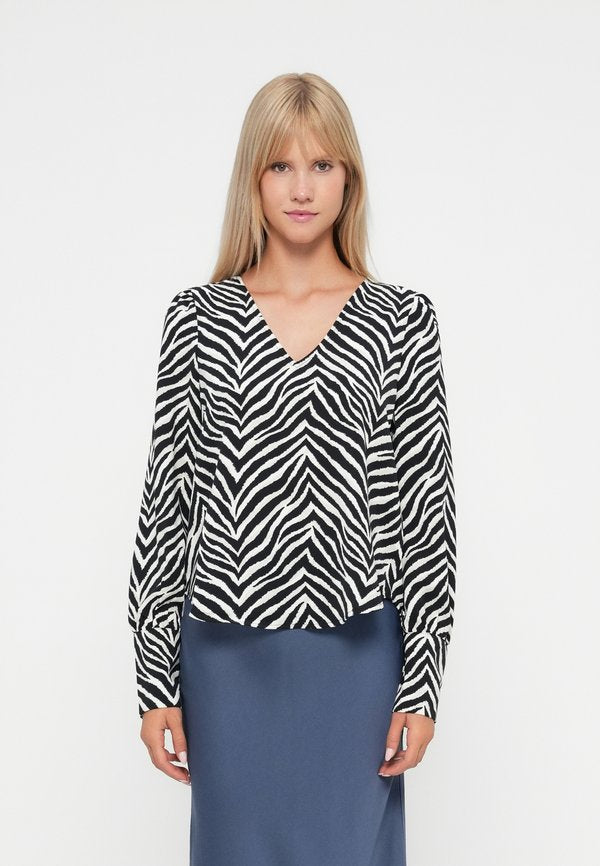 Vero Moda VMESME - Blouse - black