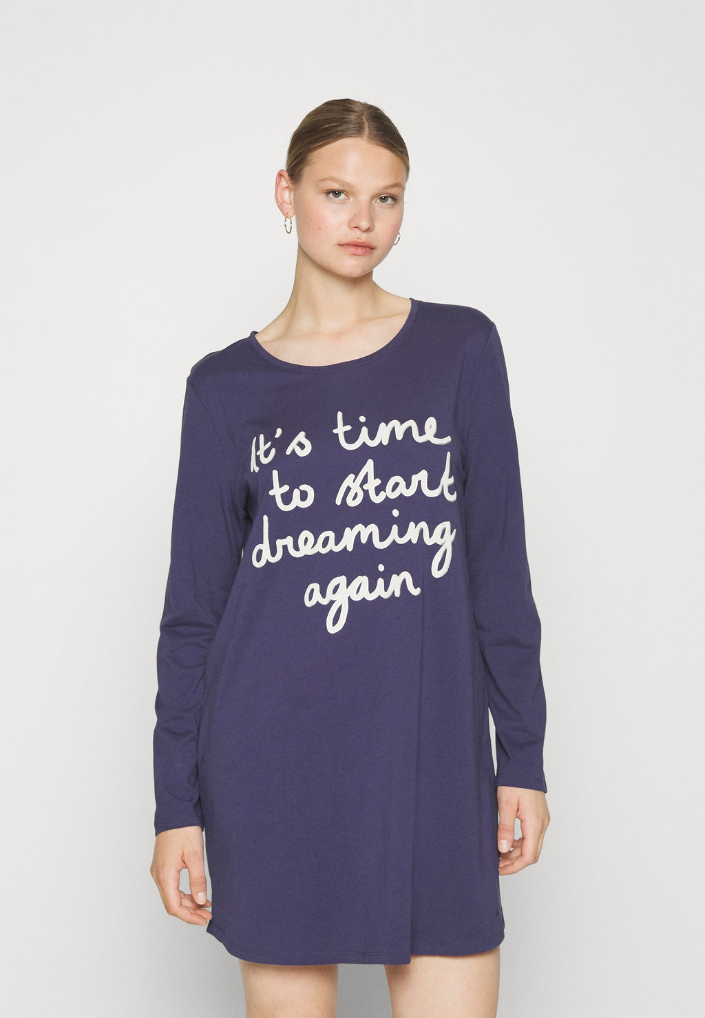 Triumph NIGHTDRESSES