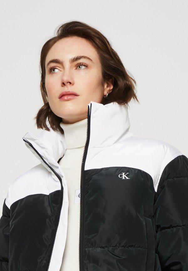 Calvin Klein Jeans CROPPED PUFFER