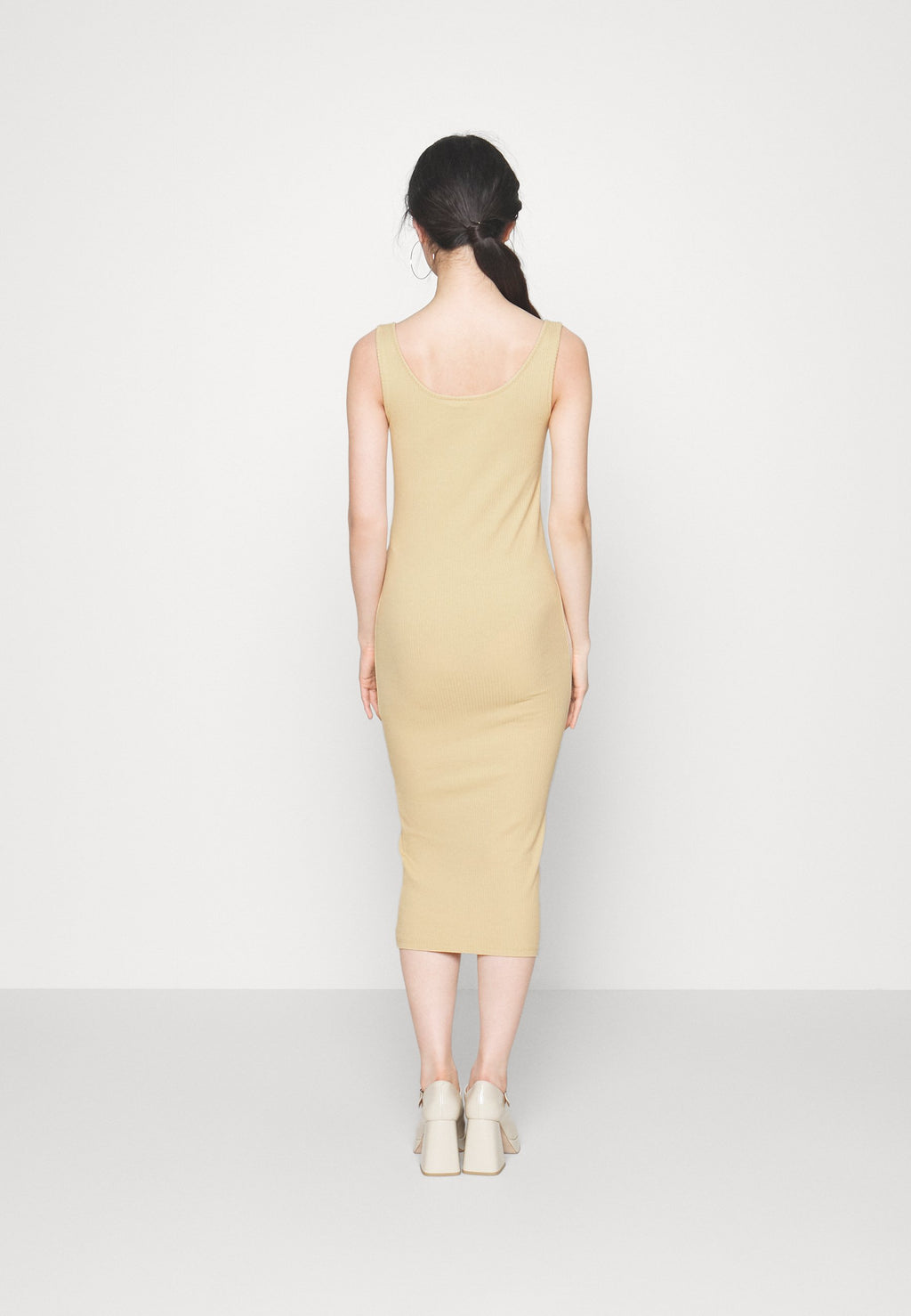 Pieces Petite PCKITTE TANK MIDI DRESS