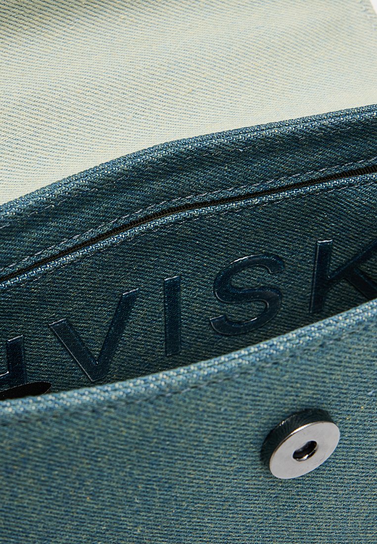 HVISK CRANE