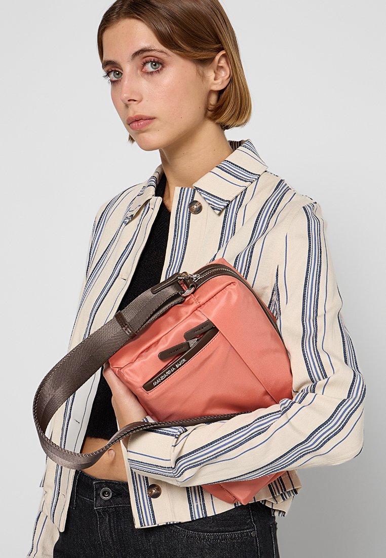 Mandarina Duck HUNTER