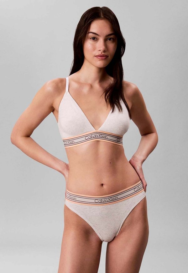Calvin Klein LIGHTLY LINED TRIANGLE