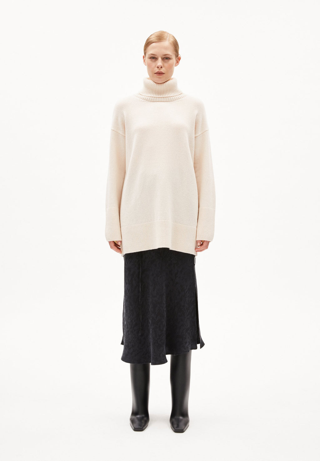 ARDIAA ROLLNECK Media 2