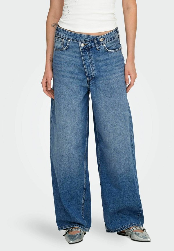 ONLY Wide-fit ONLAMBER Low waist gy Fit - Relaxed fit jeans - medium blue denim
