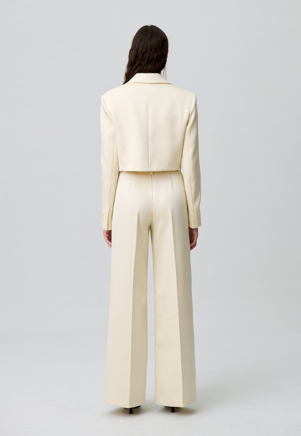 Claudie Pierlot
