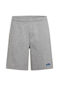 Graue Stoffshorts mit elastischem Bund, Seitentaschen und einem kleinen blauen Logo unten rechts. Weiche Textur, lässiges Design.