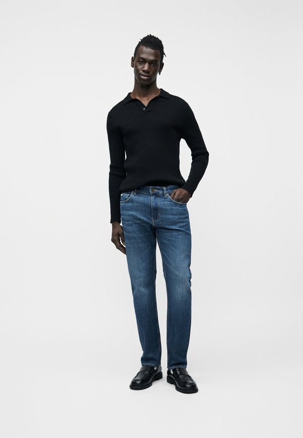 Guess Jeans