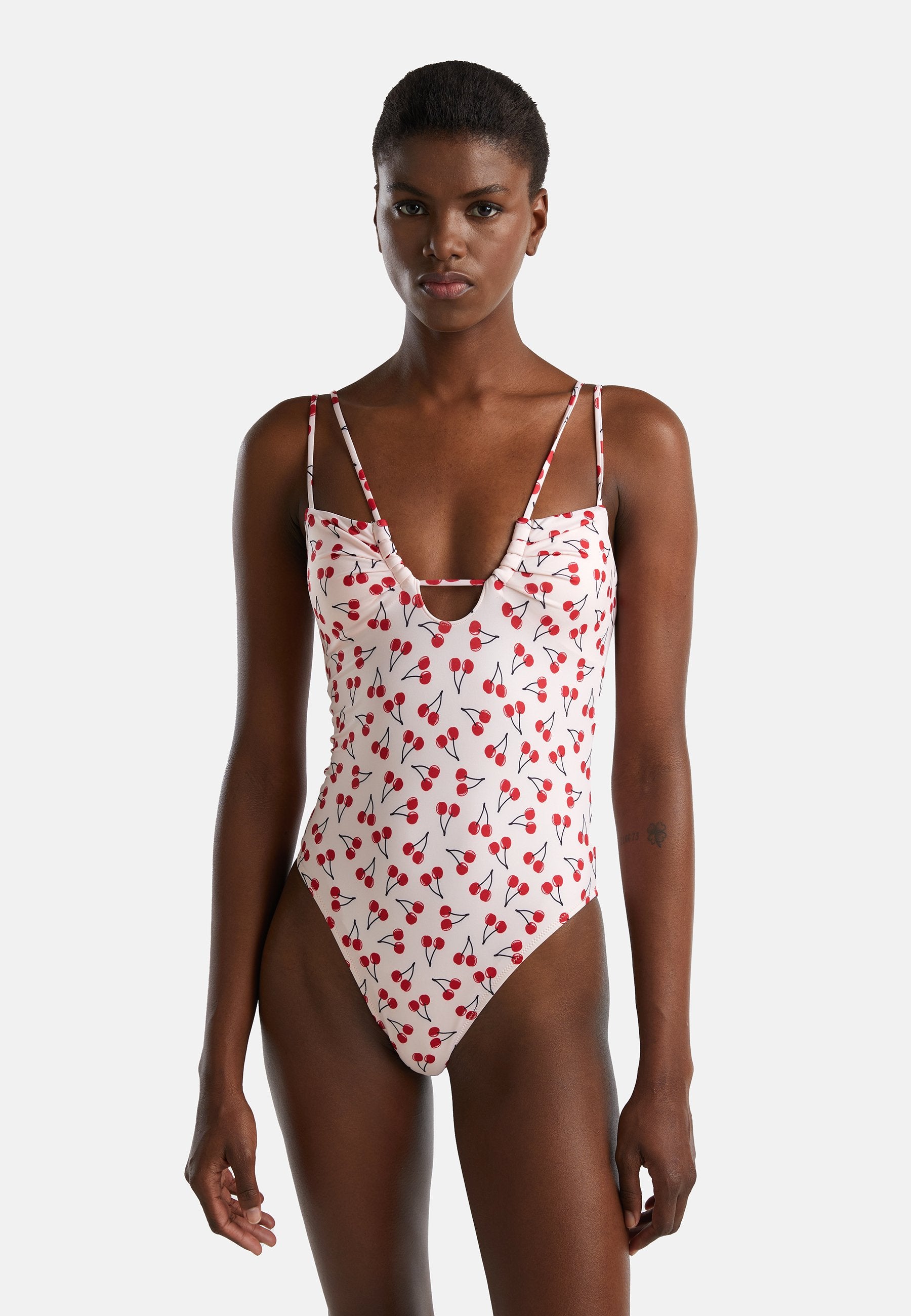 United Colors of Benetton WITH CHERRY