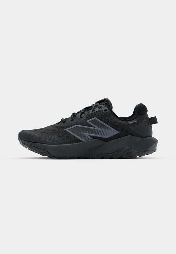 New Balance DYNASOFT NITREL V6 - Trail running shoes - black