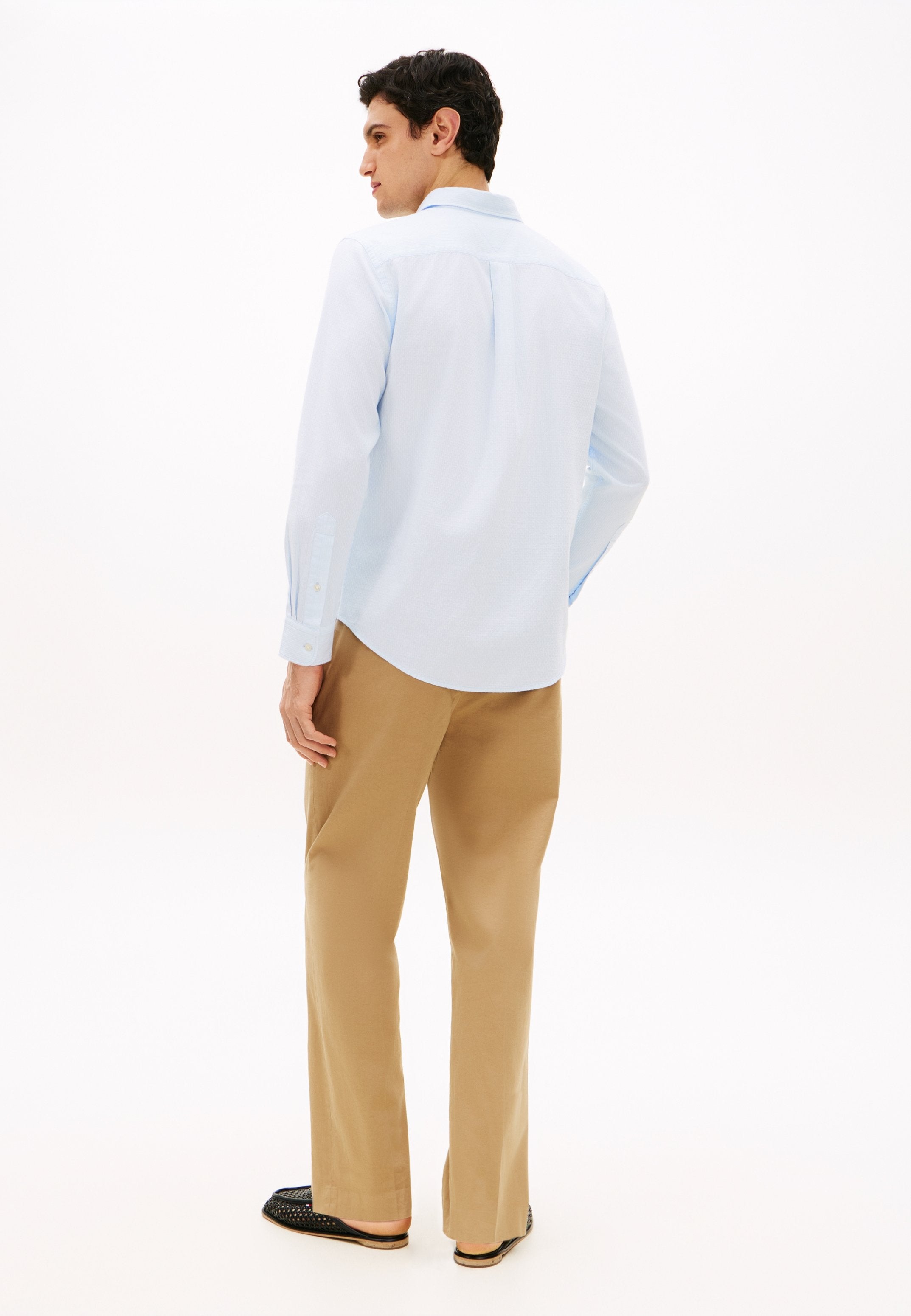 TH FLEX REGULAR FIT DOBBY SHIRT Media 4